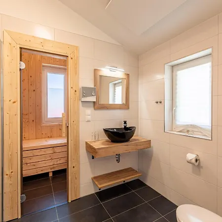 Chalet In St Englmar With Private Sauna & Hottub *